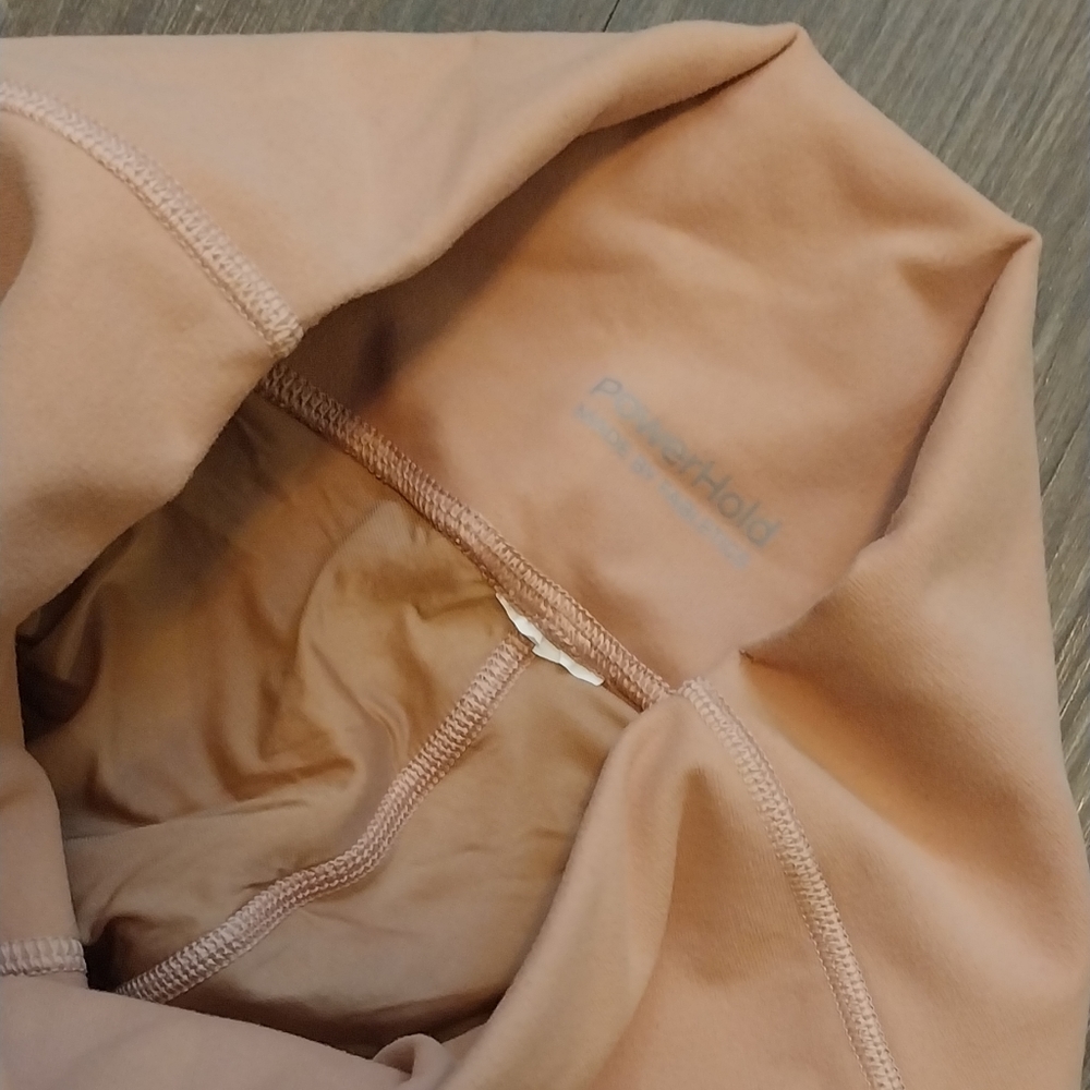 Fabletics leggings - Picture 2 of 4